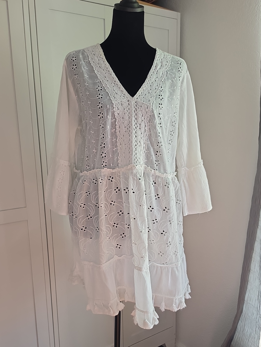 White Eyelet V-Neck Women’s Swim Coverup